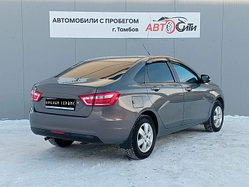 Lada (ВАЗ) Vesta, 2016г, передний привод, механика