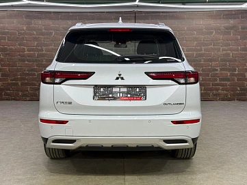 Mitsubishi Outlander, 2023г, полный привод, вариатор