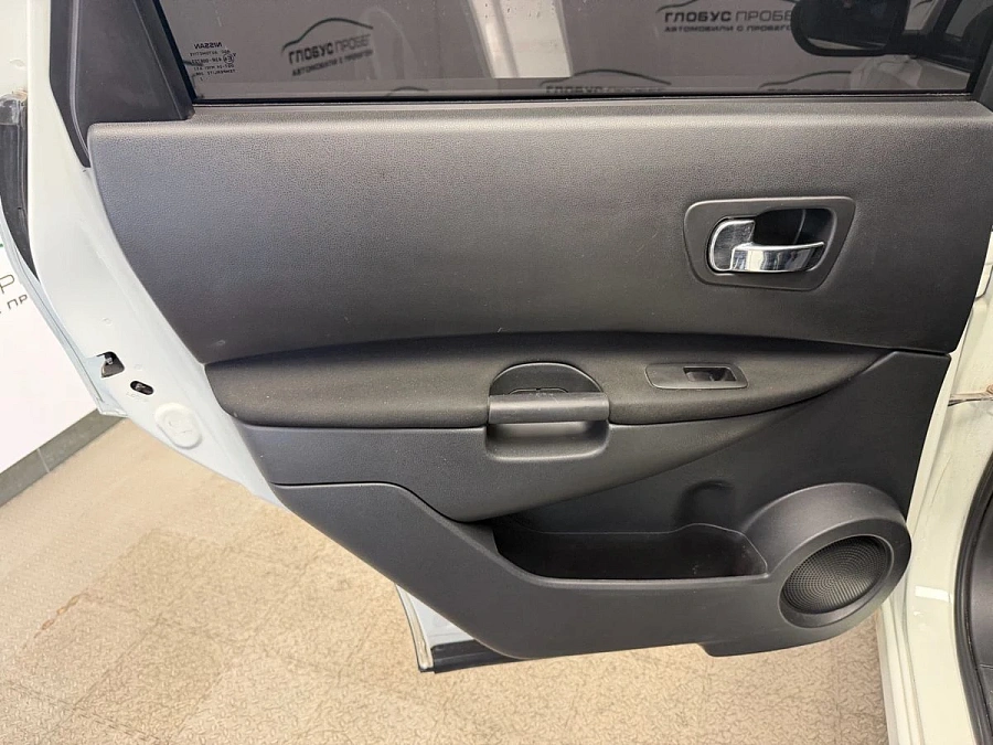 Nissan Qashqai+2, 2012г., передний привод, механика