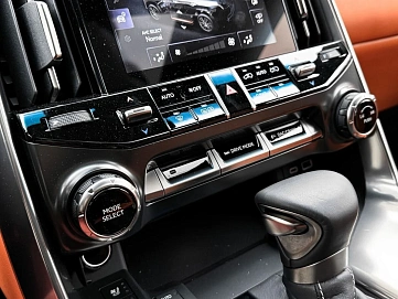 Lexus LX, 2024г, полный привод, автомат