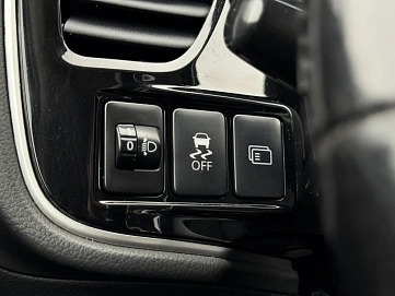 Mitsubishi Outlander, 2015г, полный привод, вариатор
