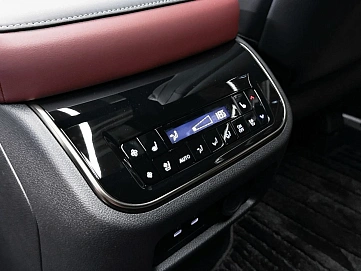 Infiniti QX80, 2025г, полный привод, автомат