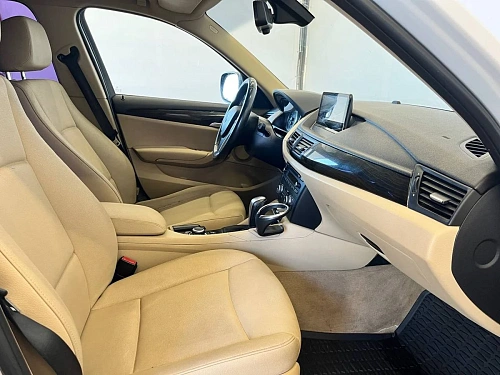 BMW X1, 2011г, полный привод, автомат