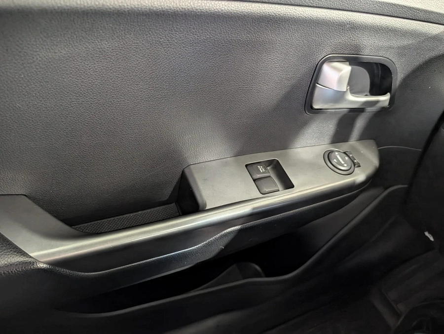 Kia Rio, 2012г., передний привод, механика