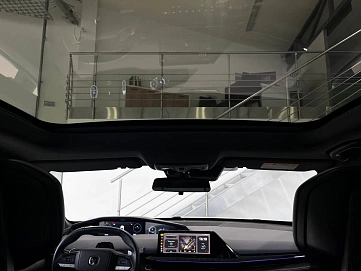 Changan UNI-V, 2023г., передний привод, робот