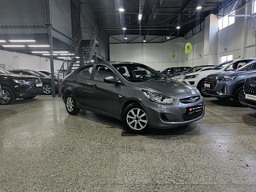 Hyundai Solaris, 2011г., передний привод, механика