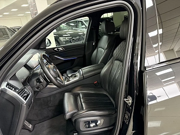 BMW X5, 2021г, полный привод, автомат