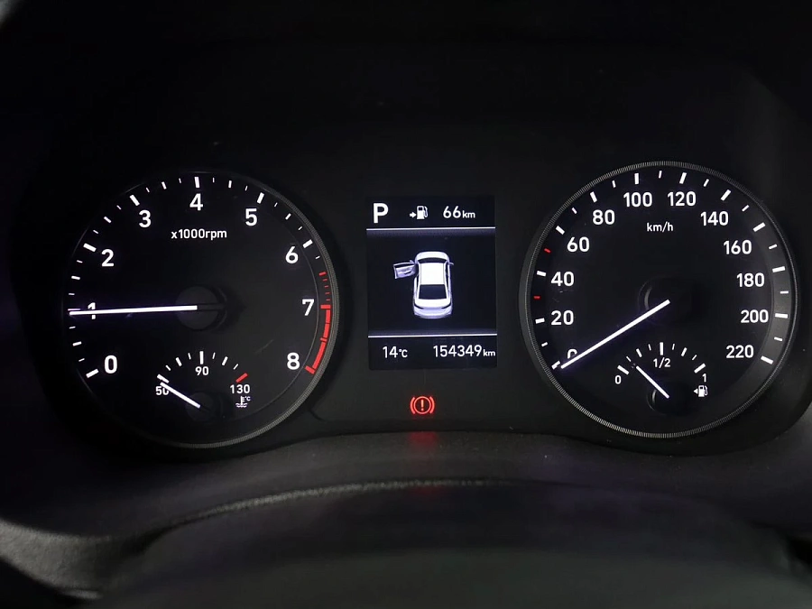 Hyundai Solaris, 2018г., передний привод, автомат