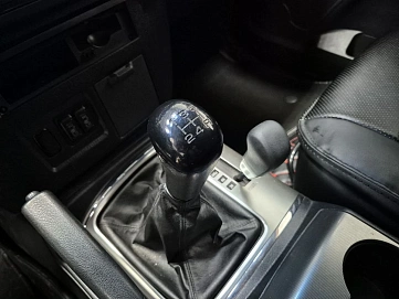 Mitsubishi Pajero, 2012г, полный привод, механика