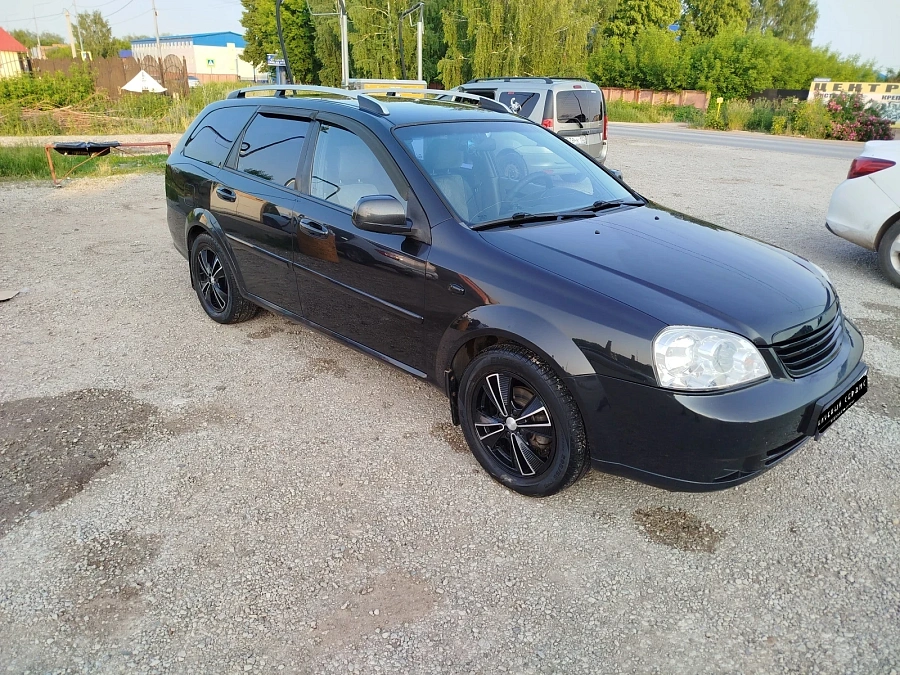 Chevrolet Lacetti, 2012г., передний привод, механика