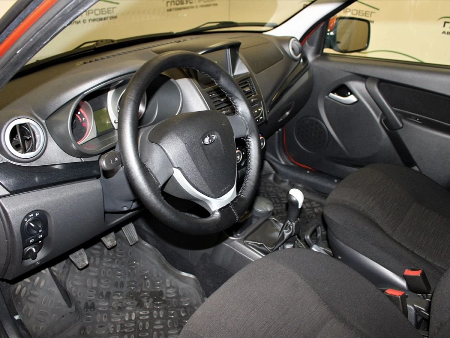 Lada (ВАЗ) Kalina, 2013г., передний привод, механика