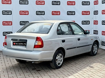 Hyundai Accent, 2010г., передний привод, механика