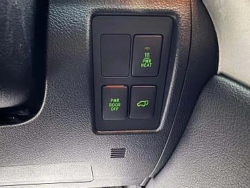 Toyota Land Cruiser, 2012г, полный привод, автомат