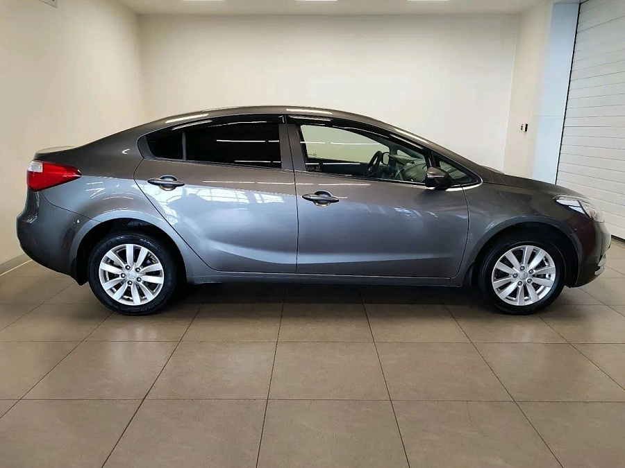 Kia Cerato, 2013г., передний привод, автомат
