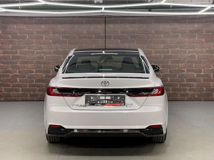 Toyota Camry, 2025г., передний привод, вариатор