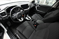 Kia Ceed, 2020г., передний привод, автомат