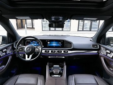 Mercedes-Benz GLS, 2021г, полный привод, автомат
