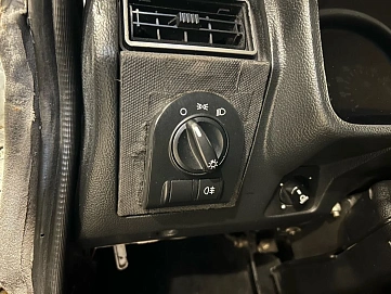 Lada (ВАЗ) 2107, 2006г, передний привод, механика