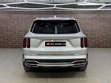 Kia Sorento, 2023г, полный привод, робот