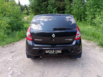 Renault Logan, 2011г, передний привод, автомат
