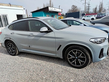 BMW X4, 2023г, полный привод, автомат