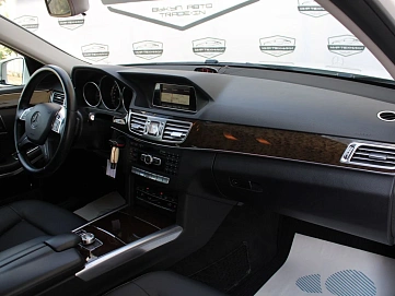 Mercedes-Benz E-Класс, 2014г, задний привод, автомат