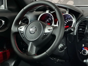 Nissan Juke, 2011г, передний привод, вариатор