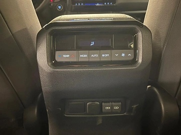 Toyota Land Cruiser Prado, 2024г, полный привод, автомат