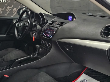 Mazda 3, 2012г, передний привод, автомат
