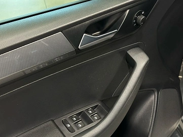 Volkswagen Polo, 2021г, передний привод, автомат