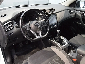 Nissan Qashqai, 2021г, передний привод, механика