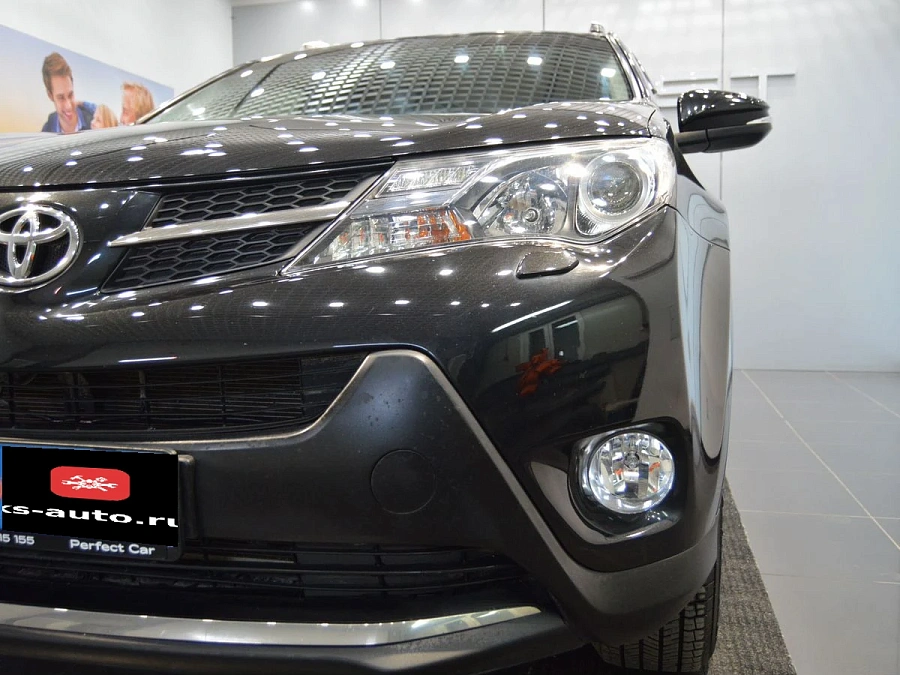 Toyota RAV4, 2014г., полный привод, вариатор