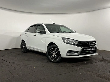Lada (ВАЗ) Vesta, 2018г, передний привод, механика