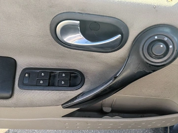 Renault Megane, 2006г, передний привод, механика