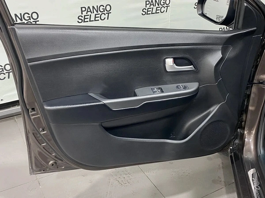 Kia Rio, 2017г., передний привод, механика