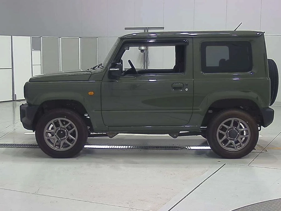 Suzuki Jimny, 2022г., полный привод, механика
