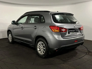 Mitsubishi ASX, 2013г, передний привод, вариатор