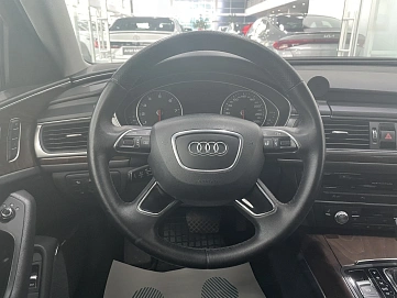 Audi A6, 2015г, полный привод, робот