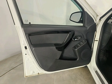 Lada (ВАЗ) Largus, 2021г, передний привод, механика