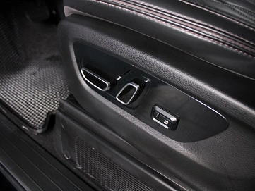 GAC M8, 2023г., передний привод, автомат