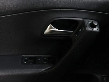 Volkswagen Polo, 2019г, передний привод, автомат