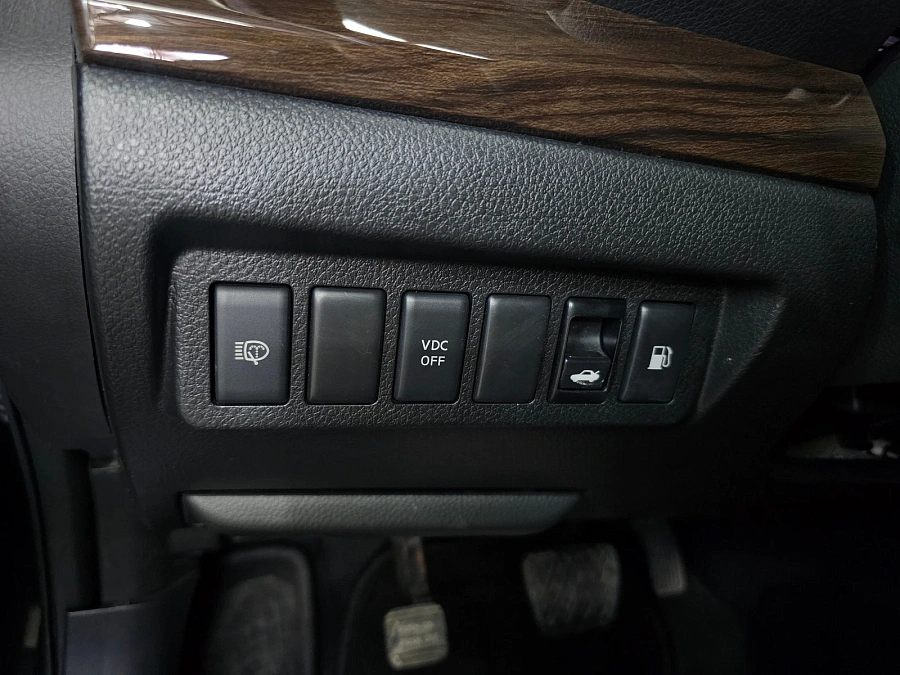 Nissan Teana, 2011г., передний привод, вариатор