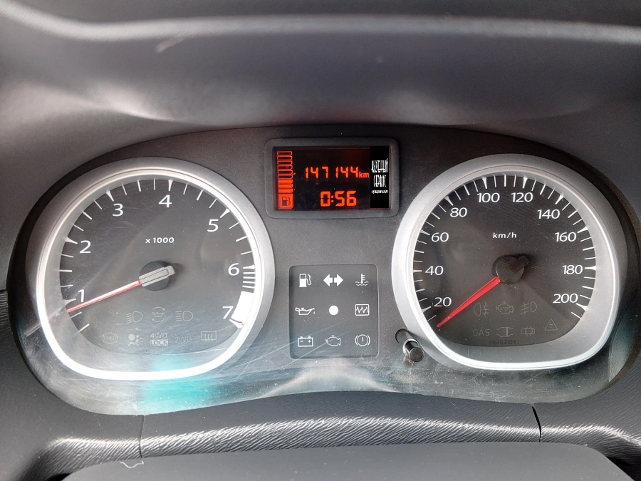 Renault Duster, 2012г., передний привод, механика