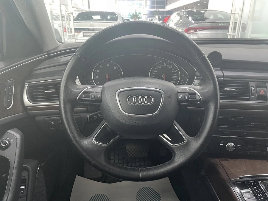 Audi A6, 2015г., полный привод, робот