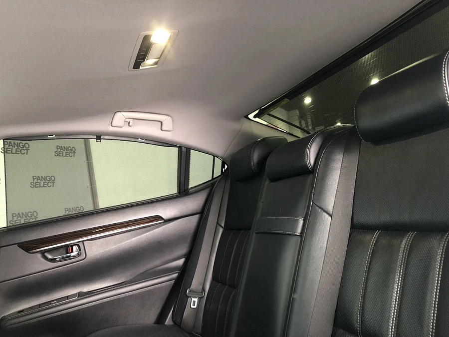 Lexus ES, 2014г., передний привод, автомат