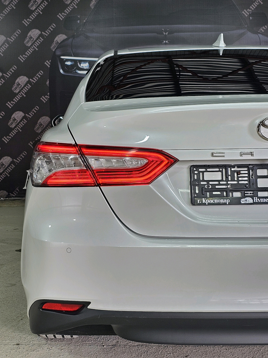 Toyota Camry, 2020г., передний привод, автомат