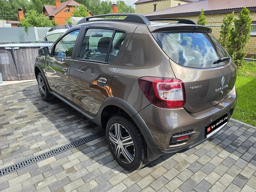 Renault Sandero, 2018г., передний привод, вариатор