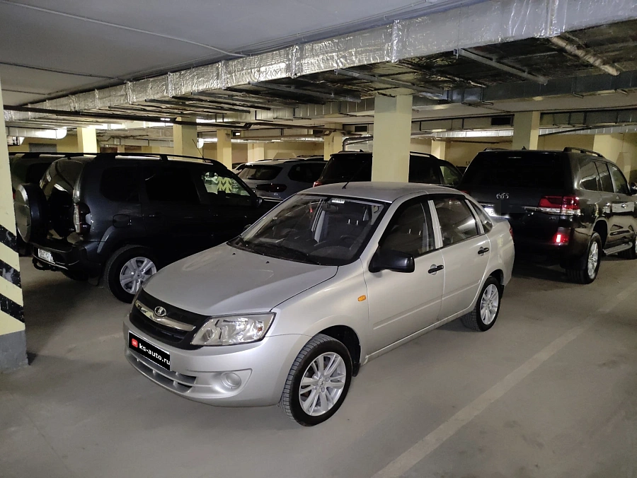 Lada (ВАЗ) Granta, 2012г., передний привод, механика