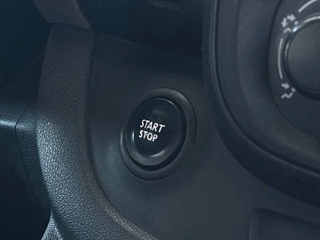 Renault Trafic, 2016г, передний привод, механика