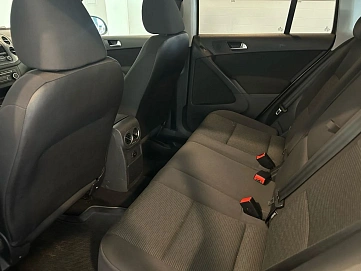 Volkswagen Tiguan, 2011г, передний привод, механика